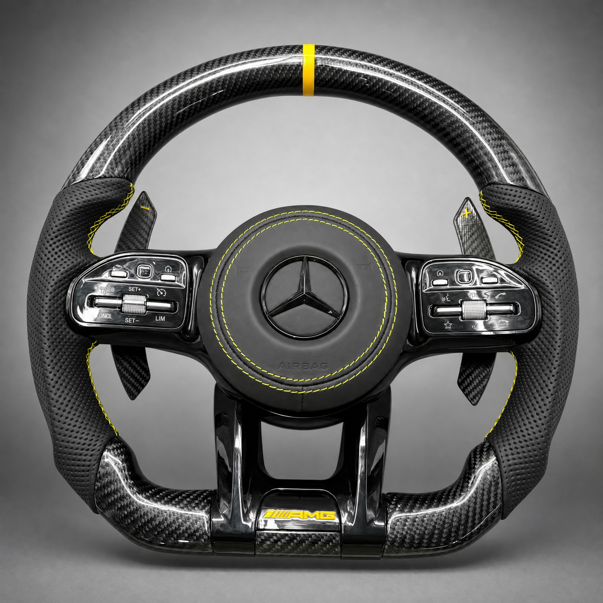 Volant Carbone Custom – Mercedes-AMG Édition Jaune | Surpiqûres Sport