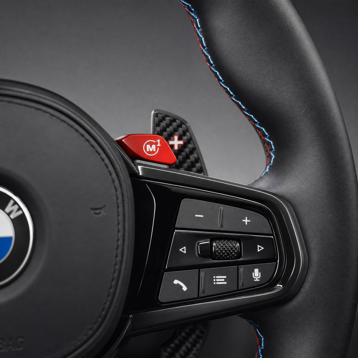 Volant BMW M CS Custom M2 M3 M4 M5 – Cuir Noir | Boutons M Rouges & Palettes Carbone